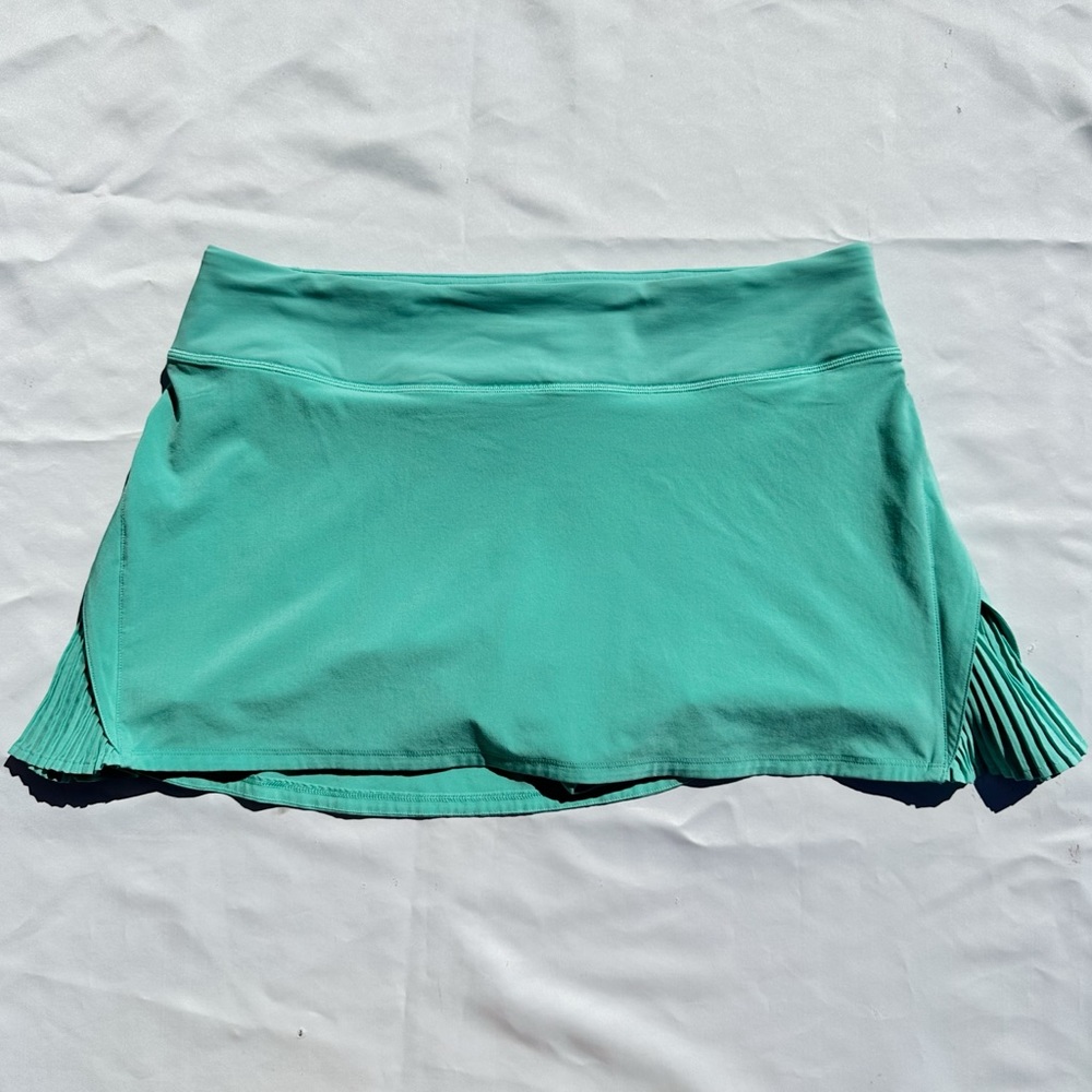 Lululemon Play Off The Pleats Skirt Size 10